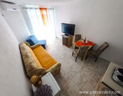 House Bulajic - FULL, , private accommodation in city Jaz, Montenegro - Apartman 6 - Kuca Bulajic - Jaz